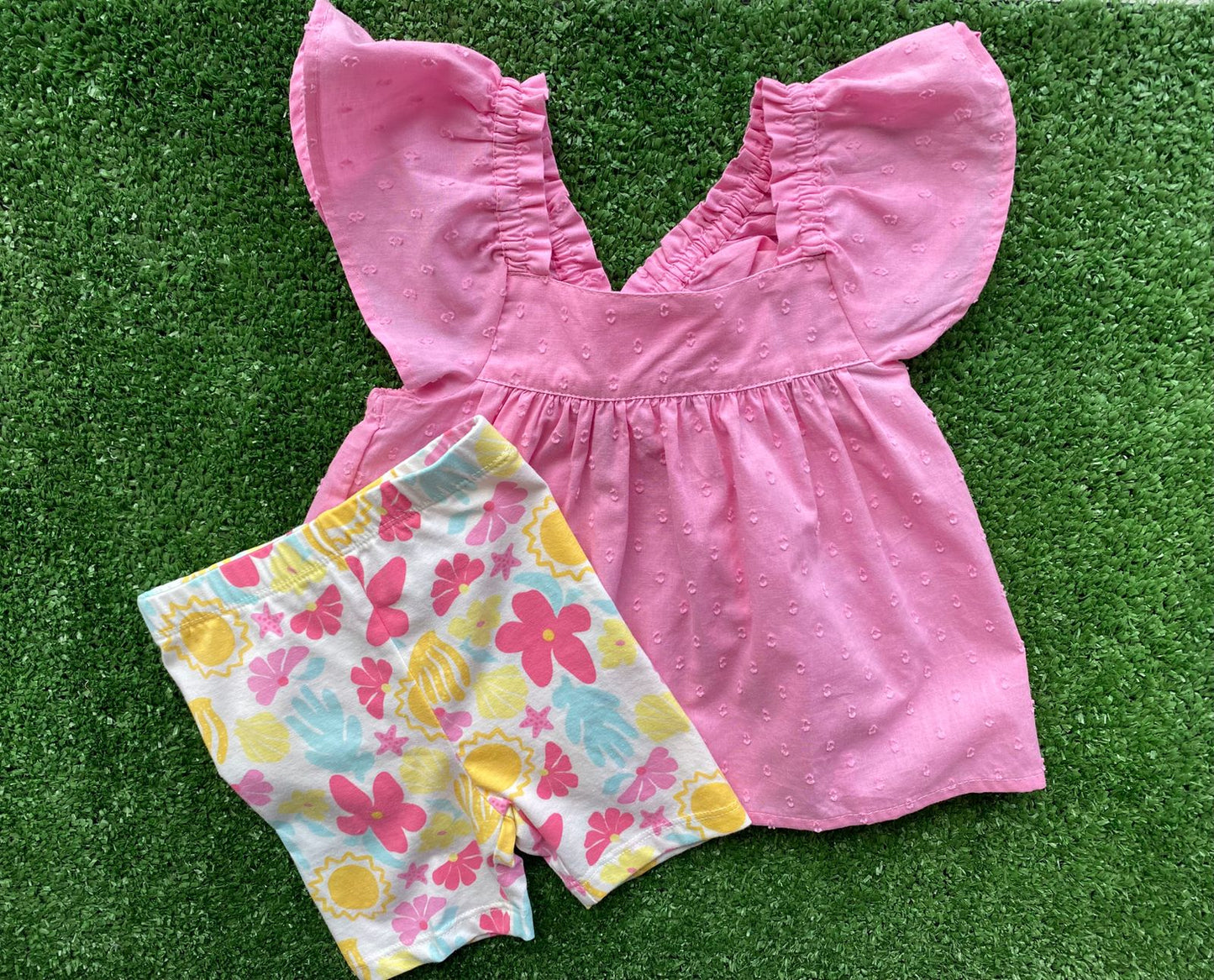 Conjunto Blusinha e Shorts