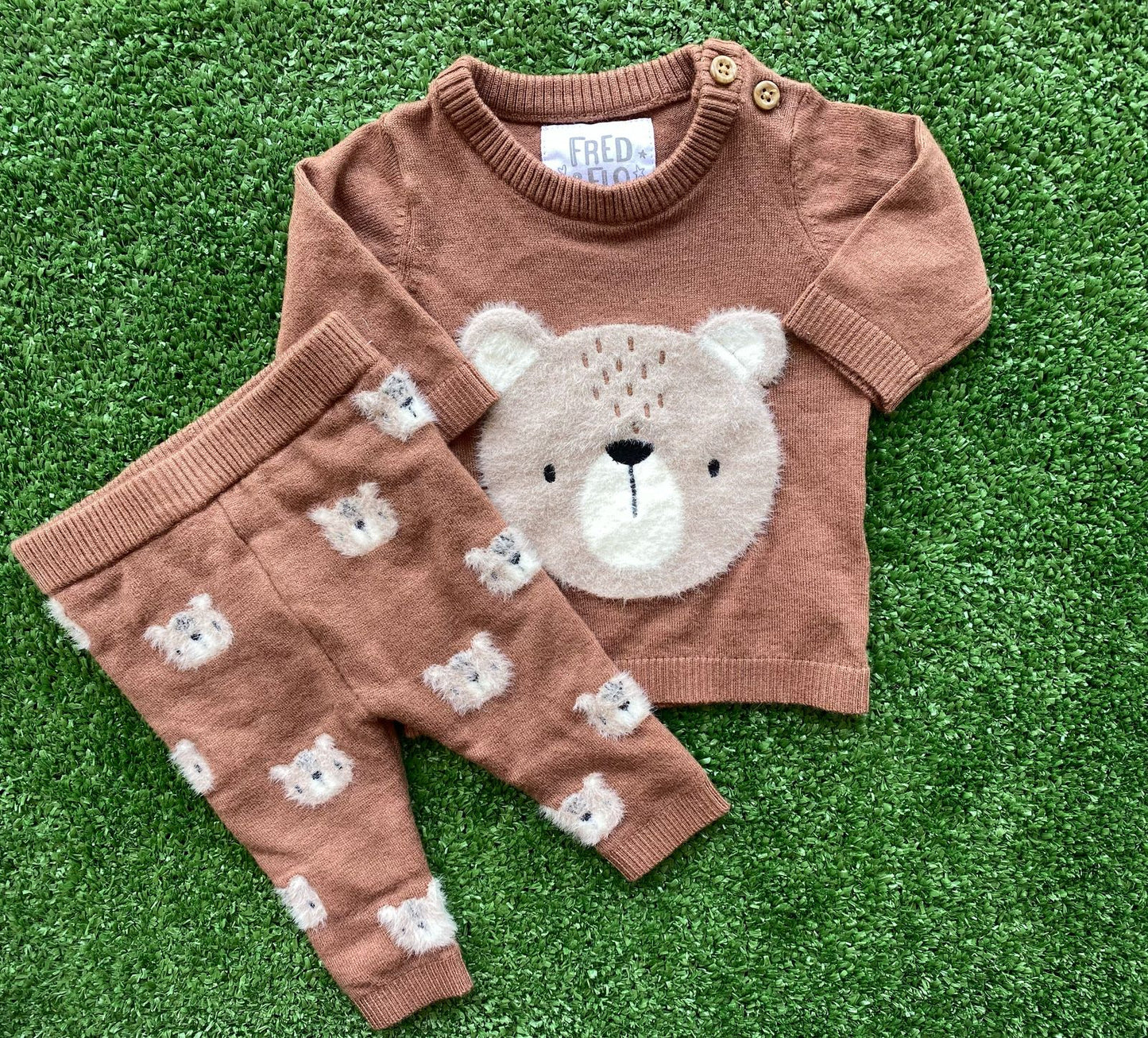 Conjunto Blusa e Calça de Pelinho