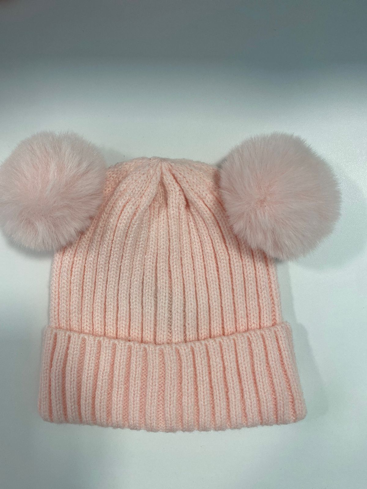 Touca Menina Com Pompom