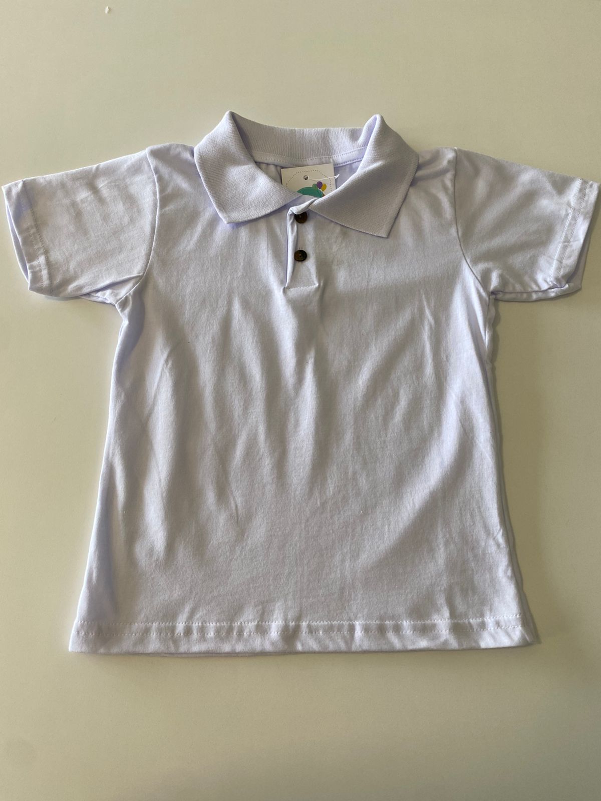 Camiseta Polo Vermelha e Branco