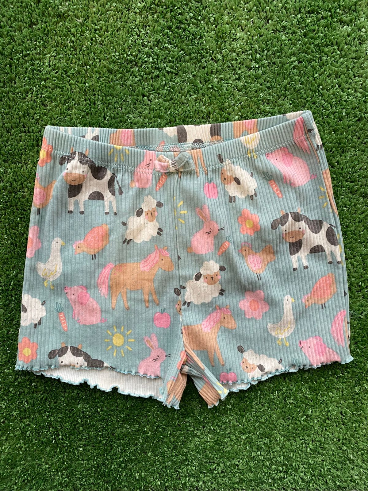 Shorts Canelado