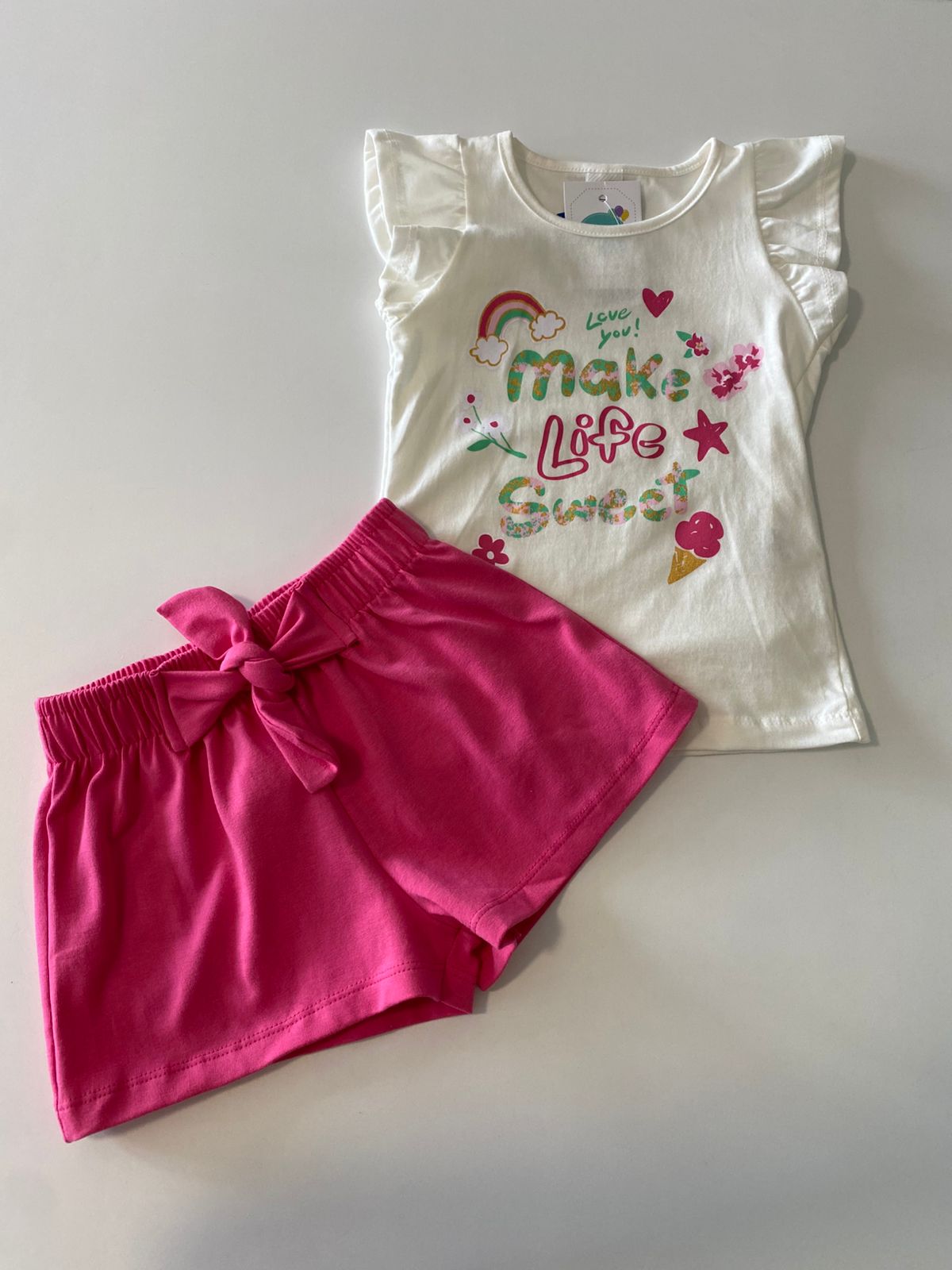 Conjunto Blusinha e Shorts