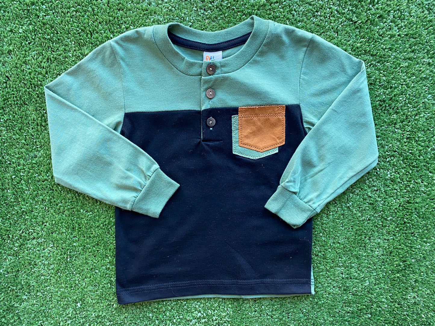Camiseta Manga Longa Preto com Verde