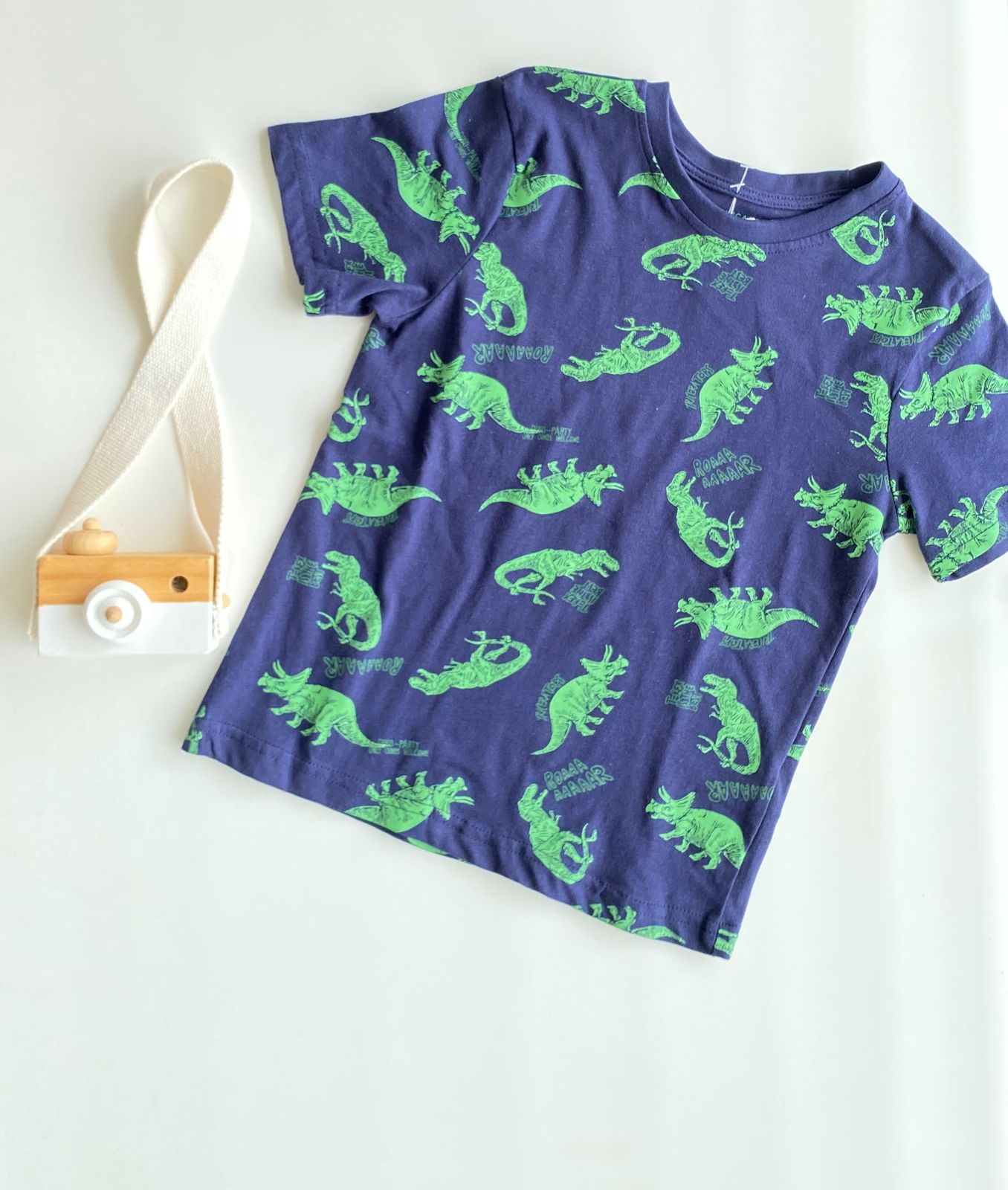 y Camiseta Dino Azul