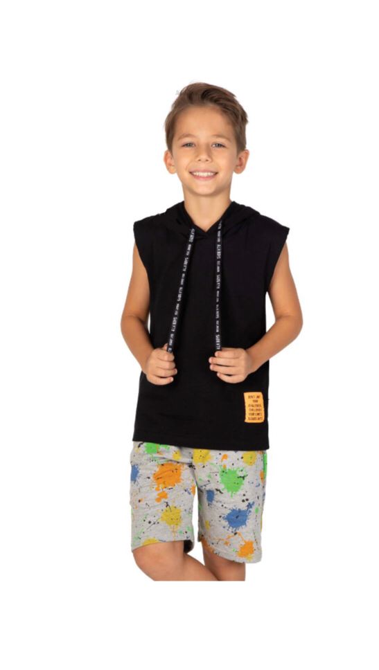 y Conjunto Regata com Capuz e Shorts