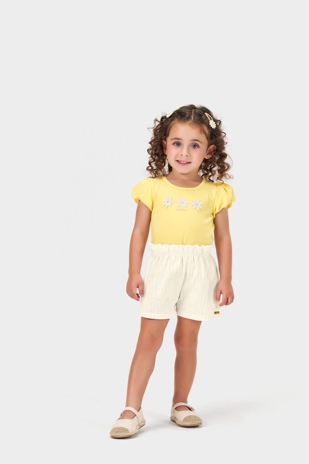 Conjunto Blusinha e Shorts