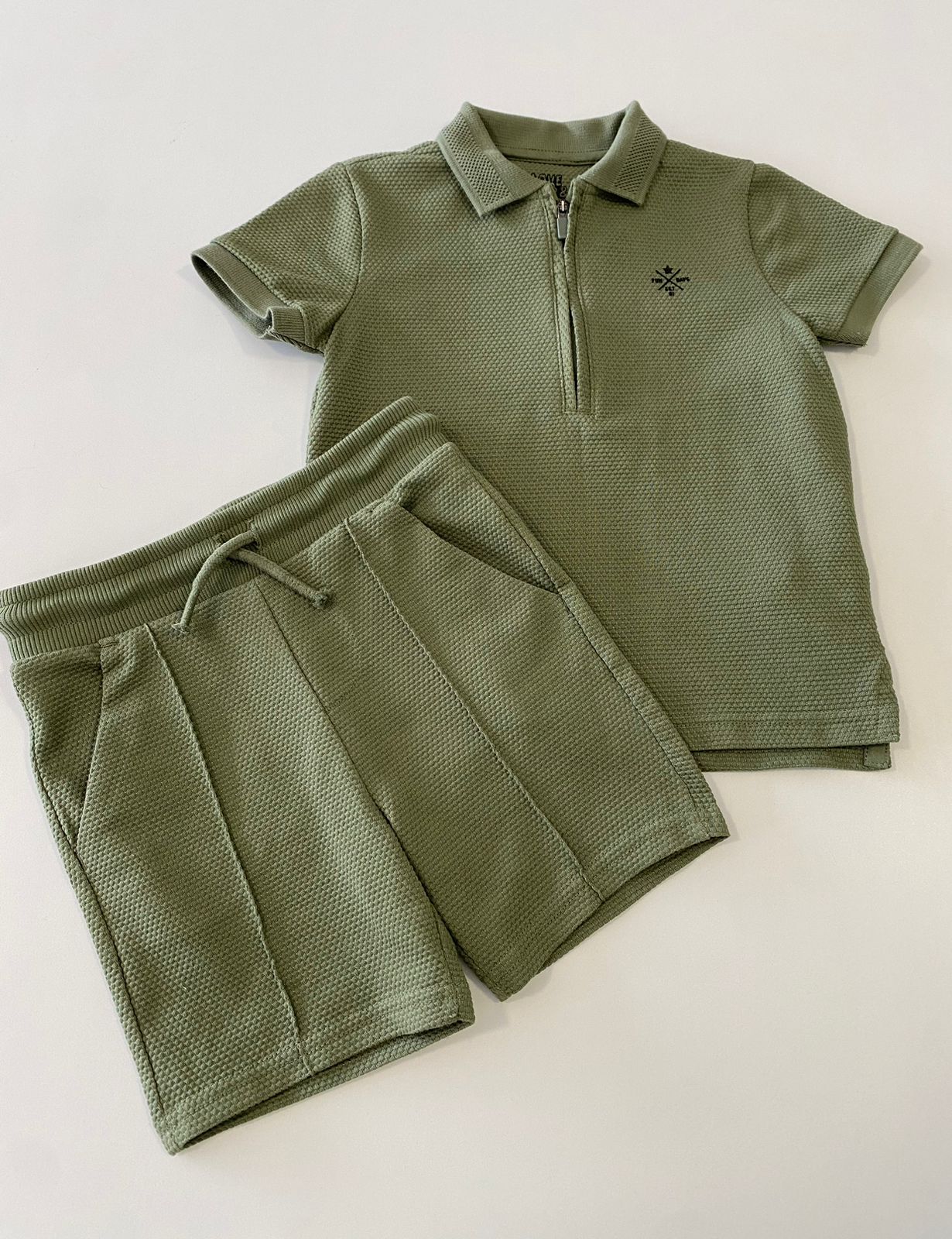Conjunto Camiseta Polo e Shorts
