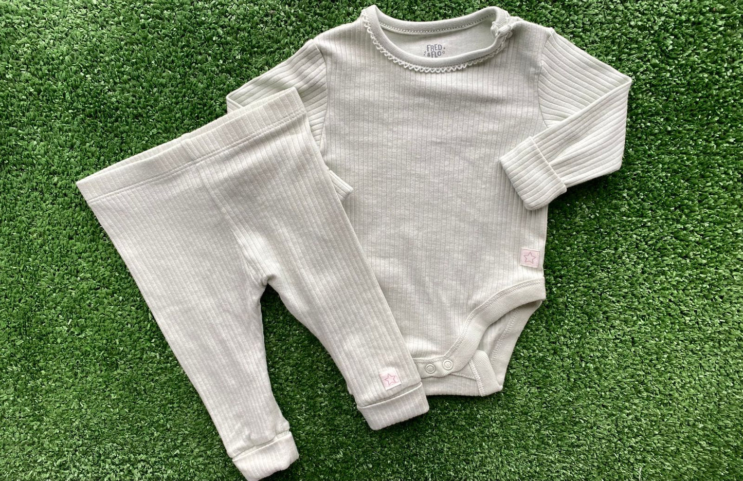 Conjunto de Body Manga Longa com Calça Canelado