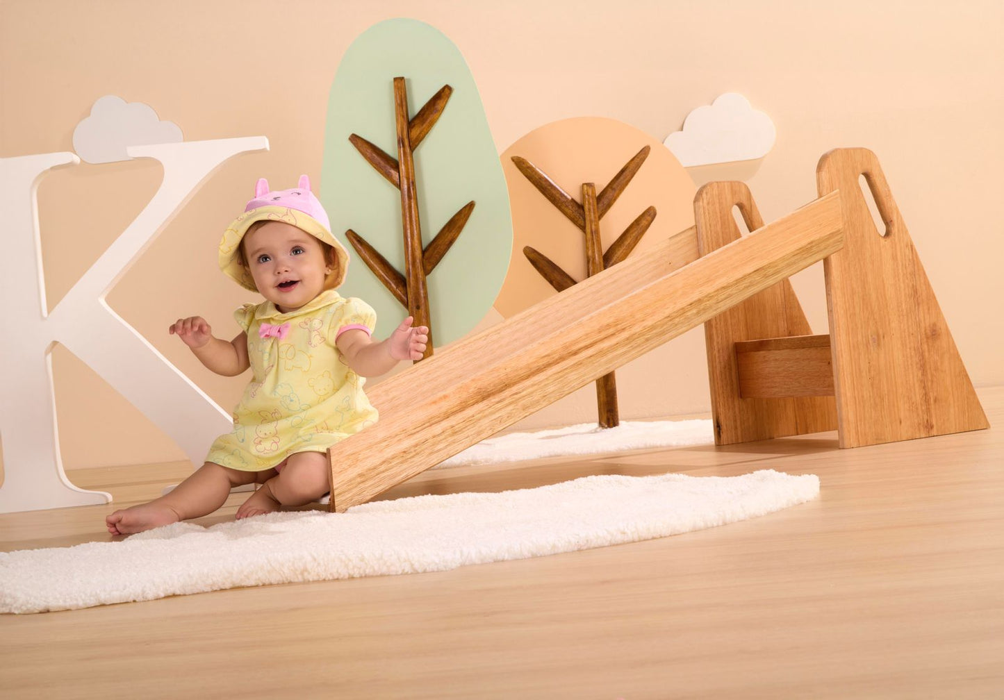 Vestido com Calcinha e Chapéu