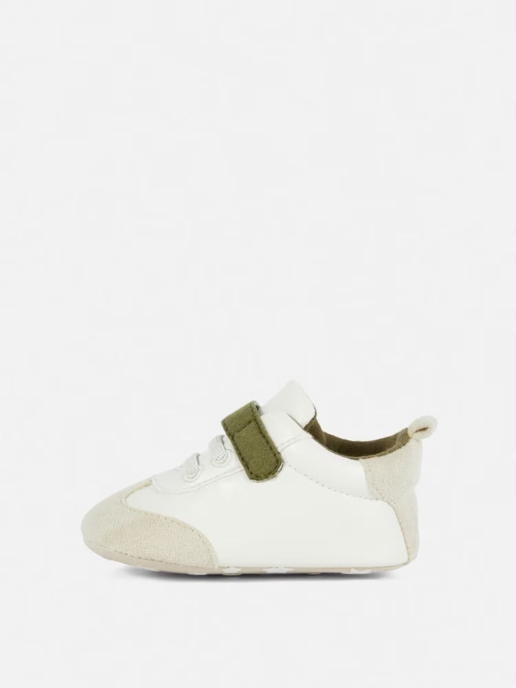 Tenis