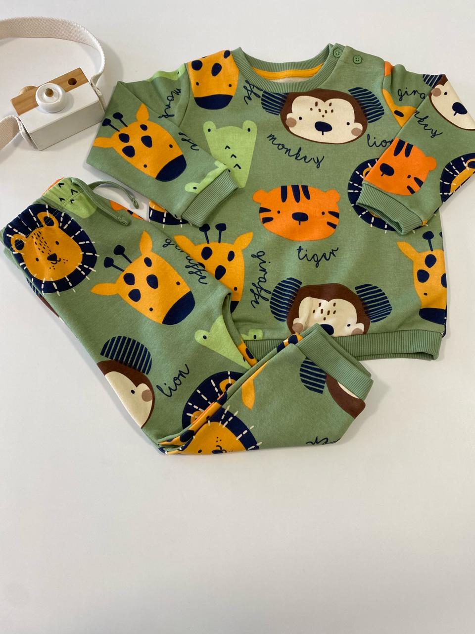Conjunto Moletom Safari Verde