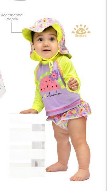 Conjunto Blusinha Manga Longa e Calcinha e Chapeu piscina
