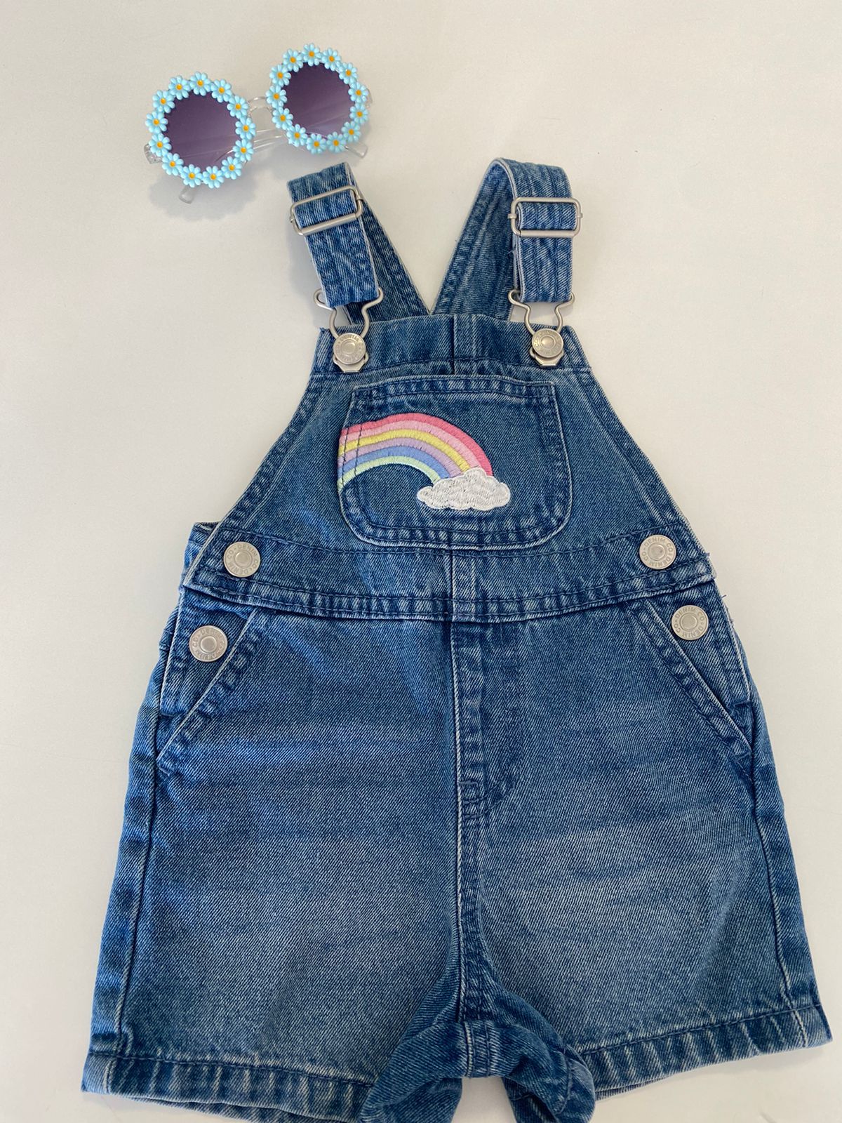 Jardineira Jeans Arco Iris