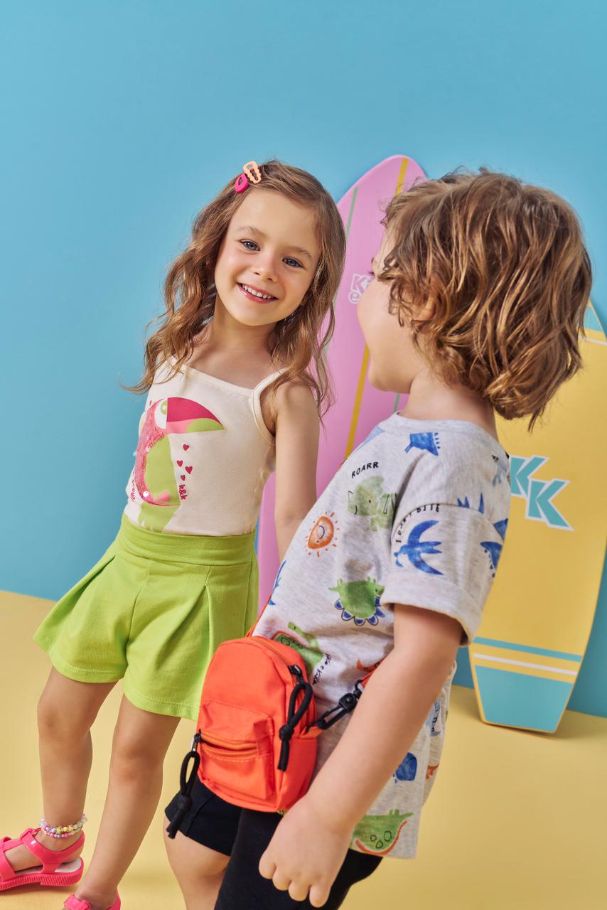 Conjunto Blusinha de Alcinha e Shorts