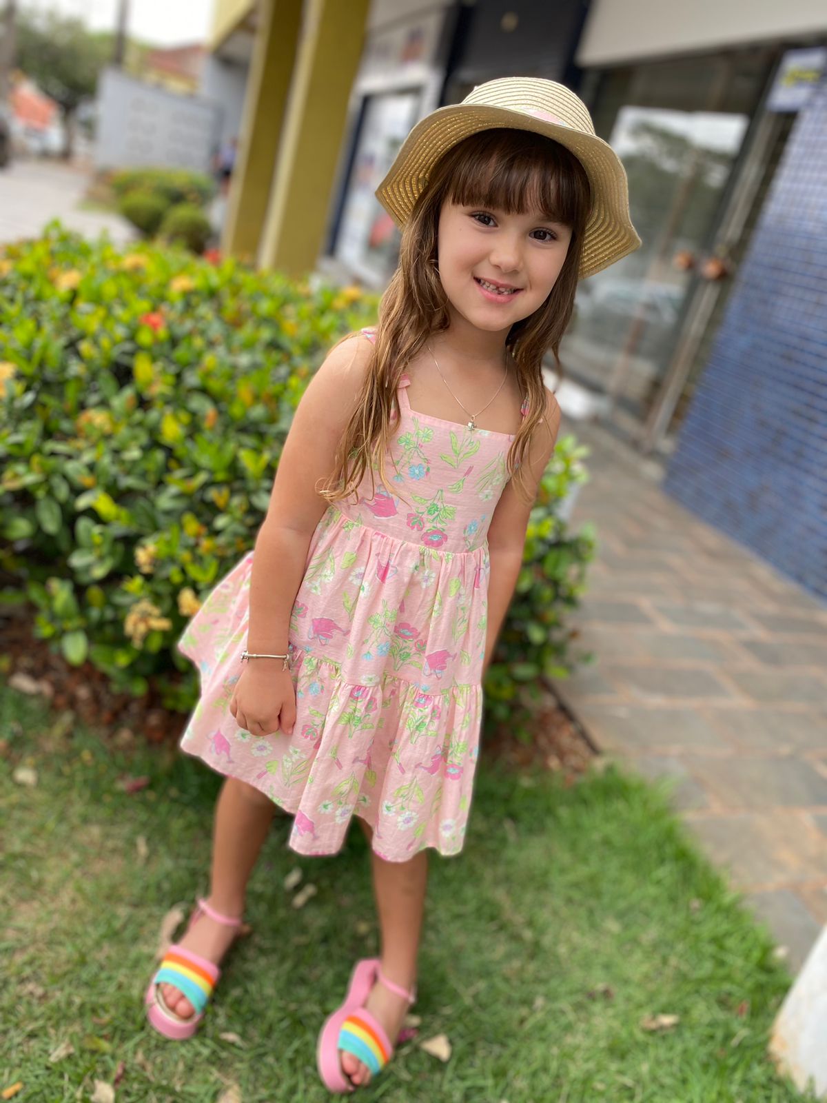 Vestido Estampado de flor com Chapeu