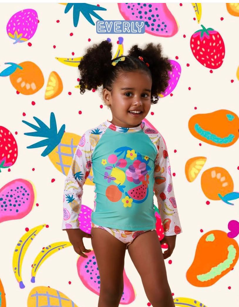 Conjunto Camiseta e Calcinha Frutas