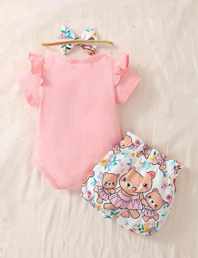 Conjunto Body Rosa de Ursinha e Shorts Estampado e Tiara