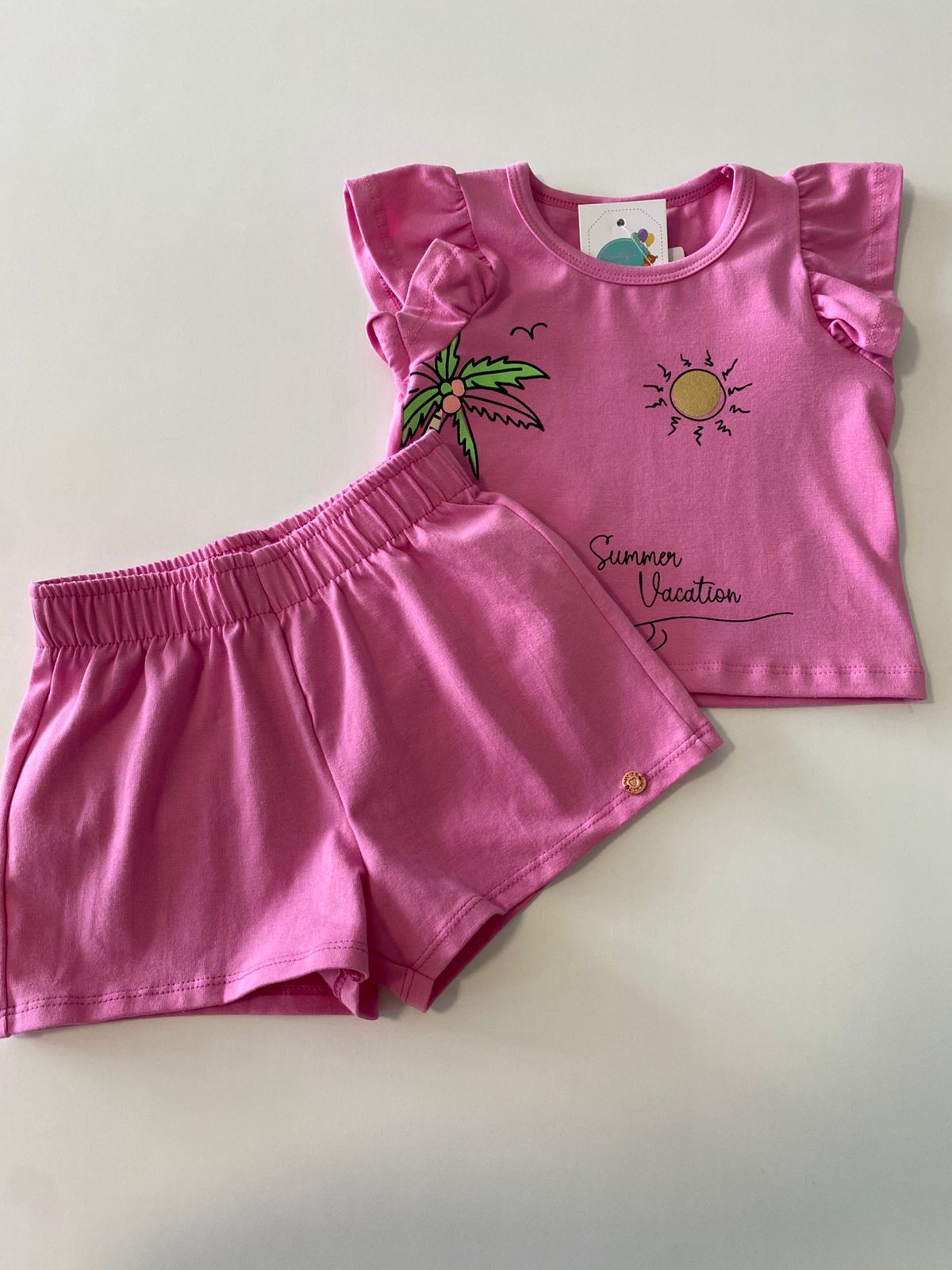 Conjunto Blusinha e Shorts