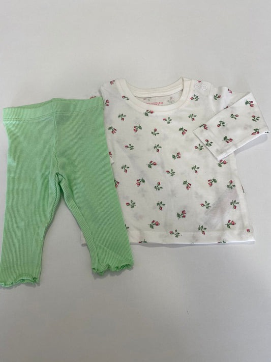 Conjunto Floral Calca Verde com Blusinha Florida