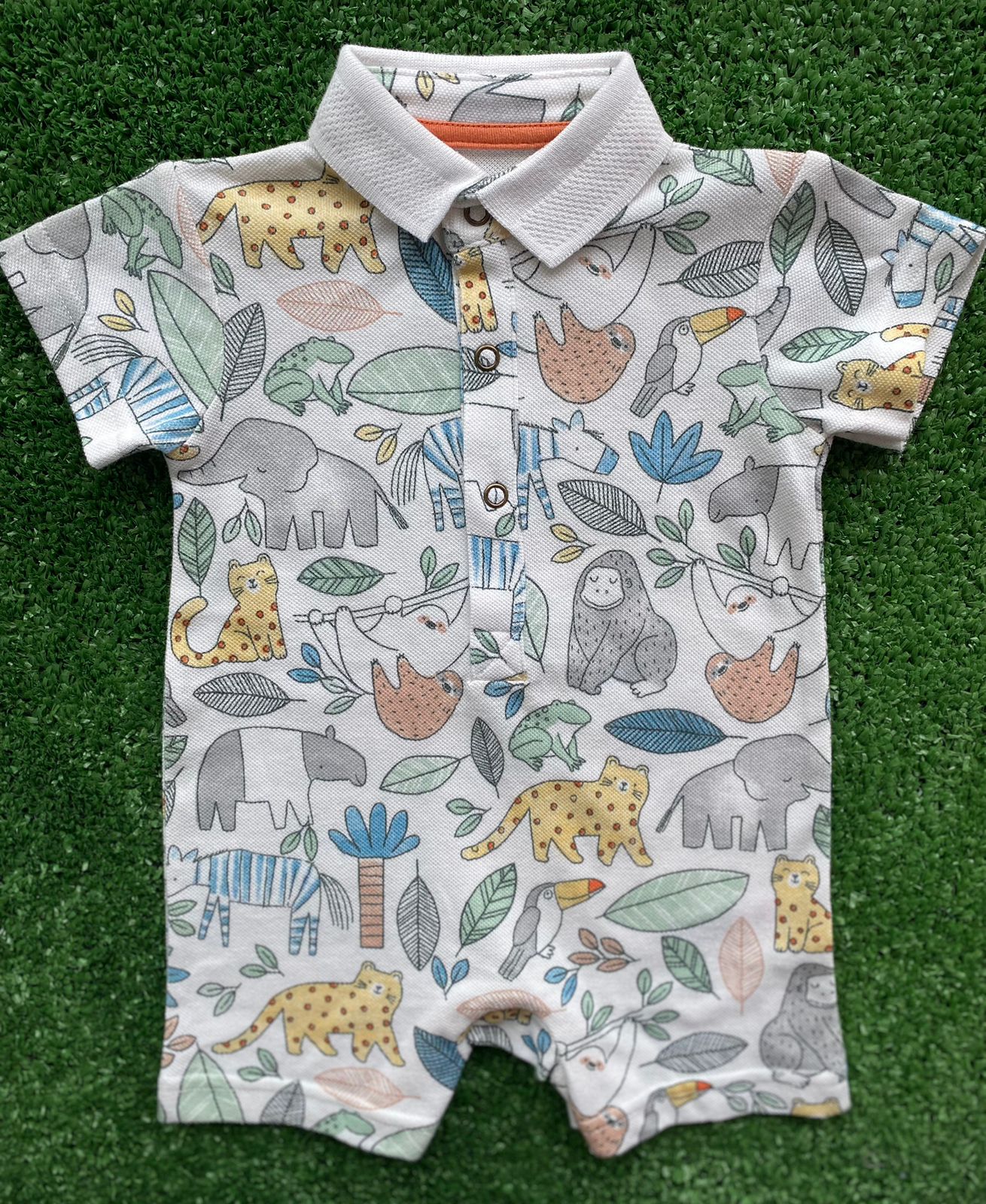 Macacão Curto Gola Polo
