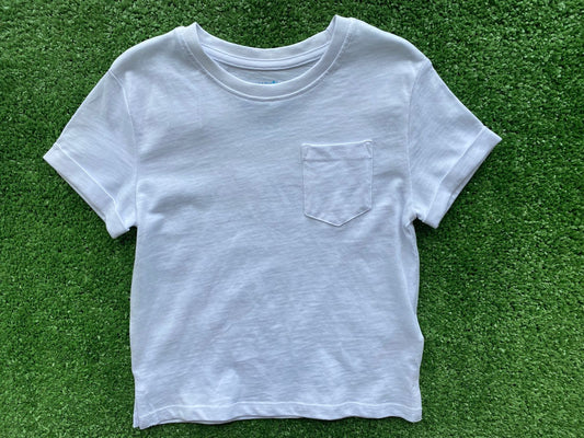 Camiseta Basica lisa com Bolso