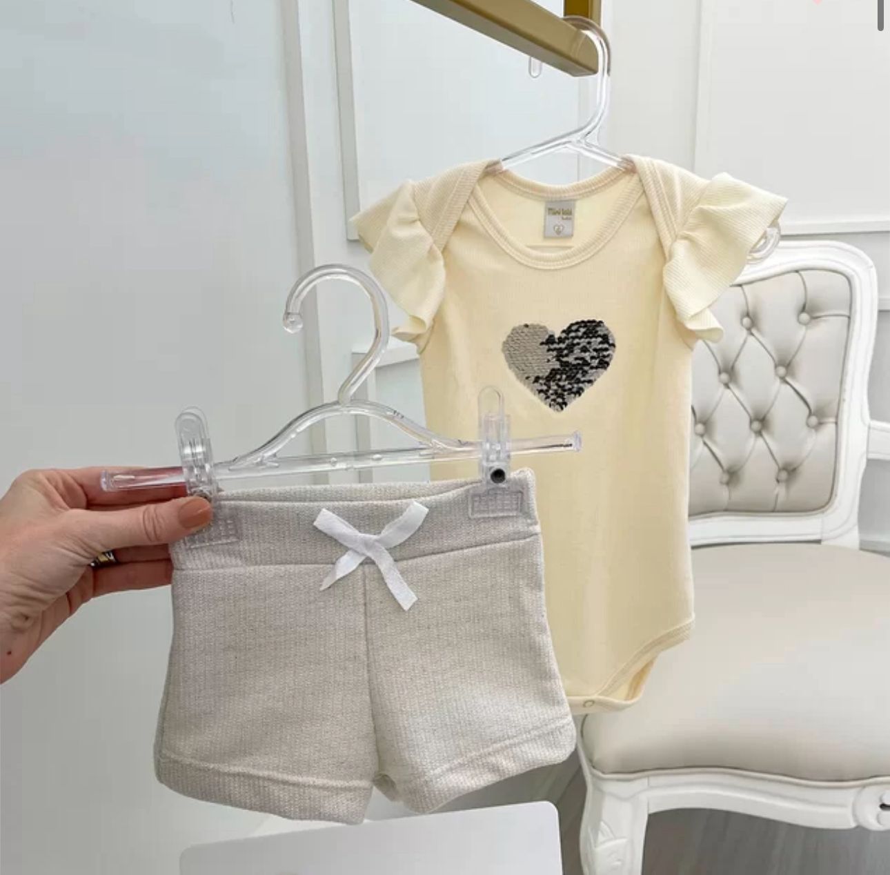 Conjunto Blusinha e Saia