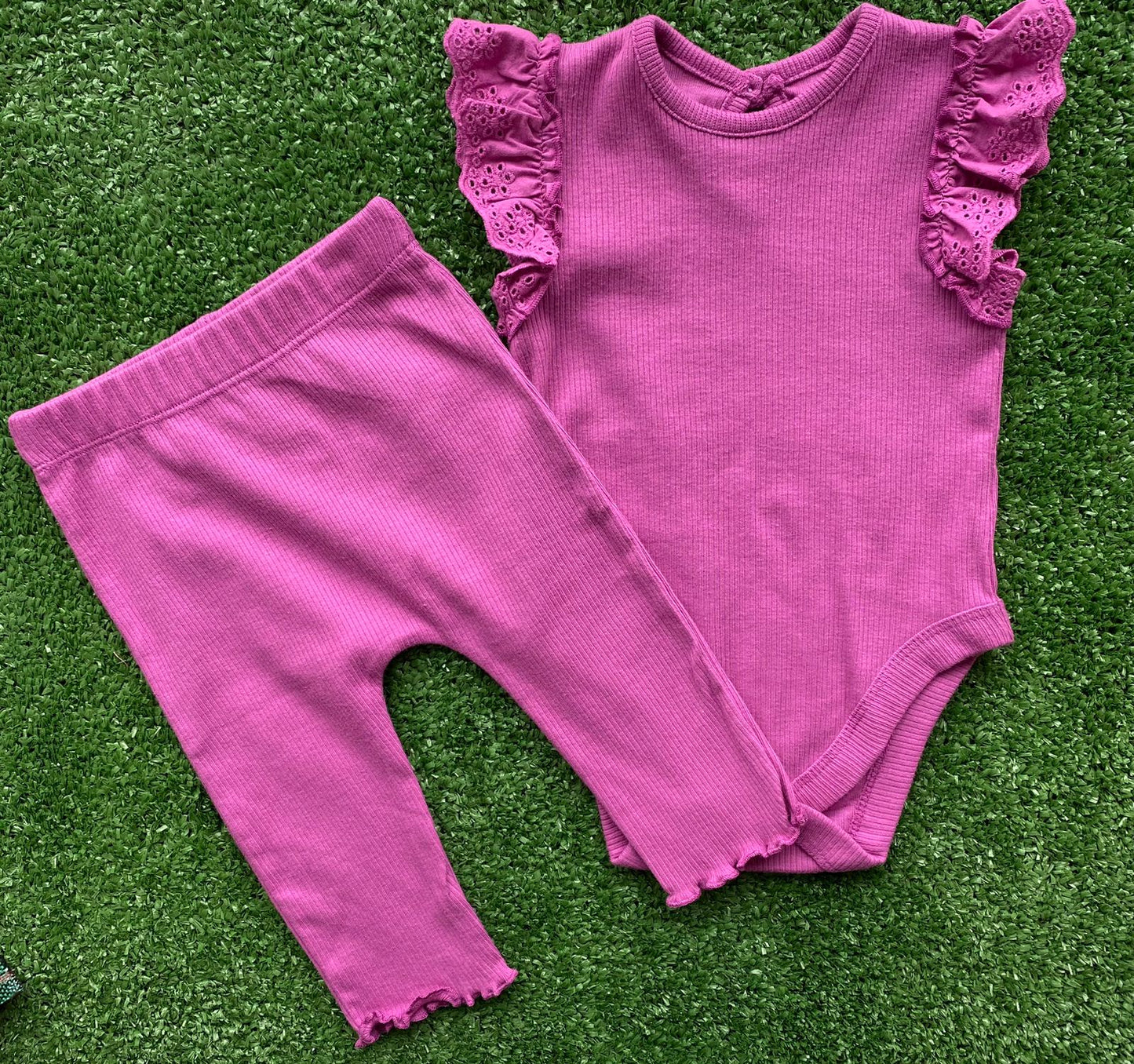 Conjunto de Body e Calça Canelado