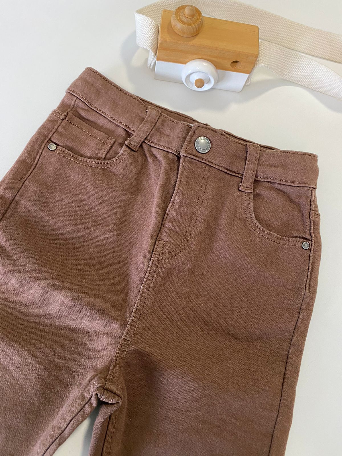 Calca Jeans Preta e Marrom