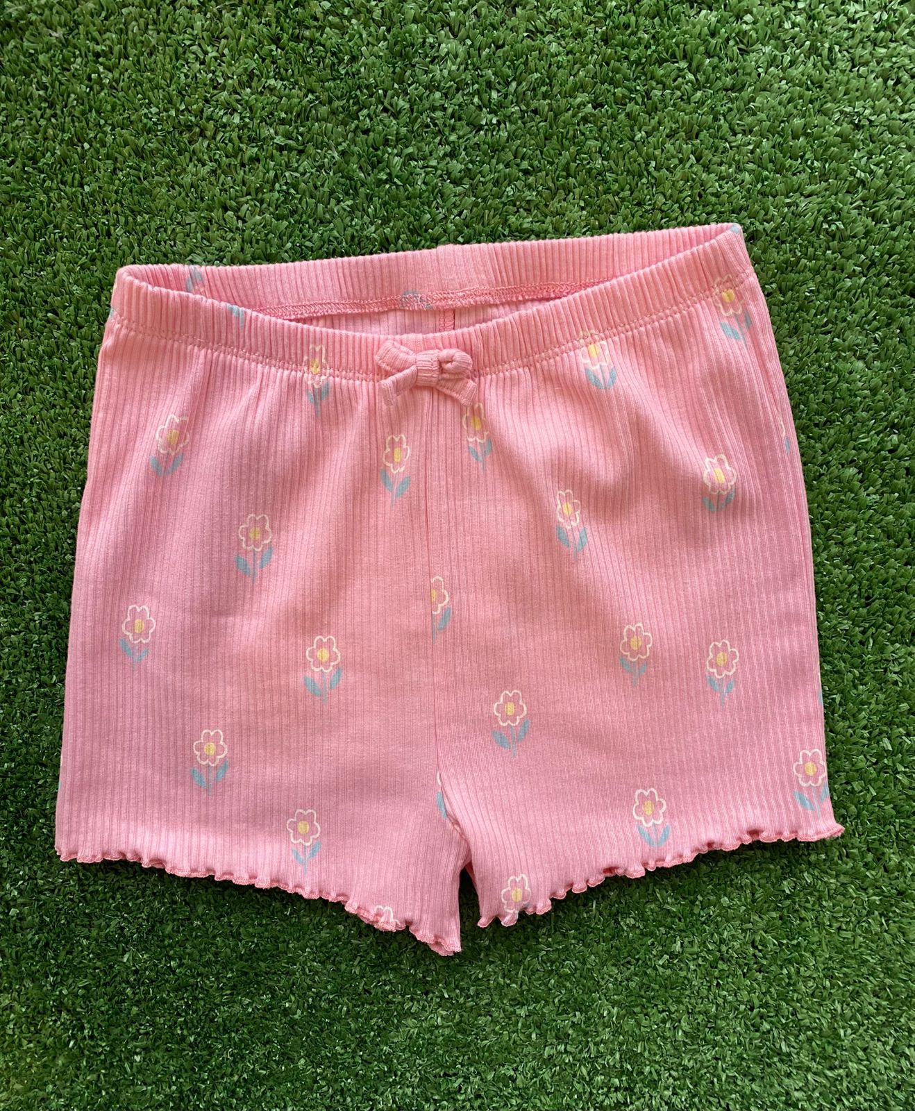 Shorts Canelado