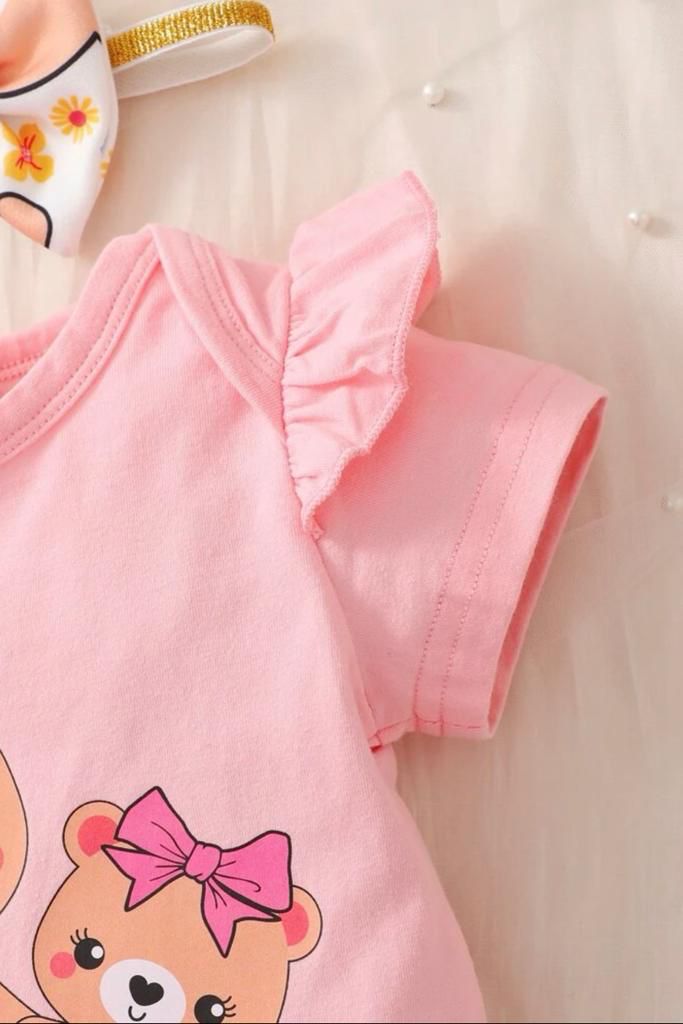Conjunto Body Rosa de Ursinha e Shorts Estampado e Tiara