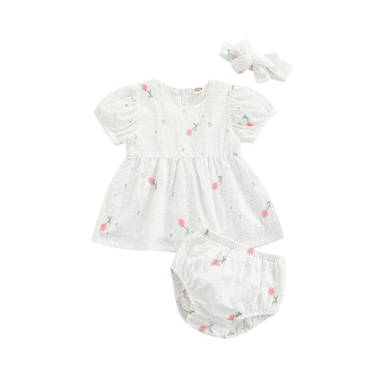 y Vestido Branco com Bordado