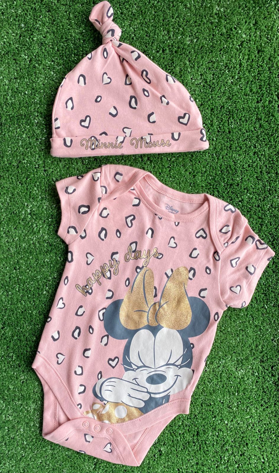 Y Macacão da Minnie com Quatro Peças