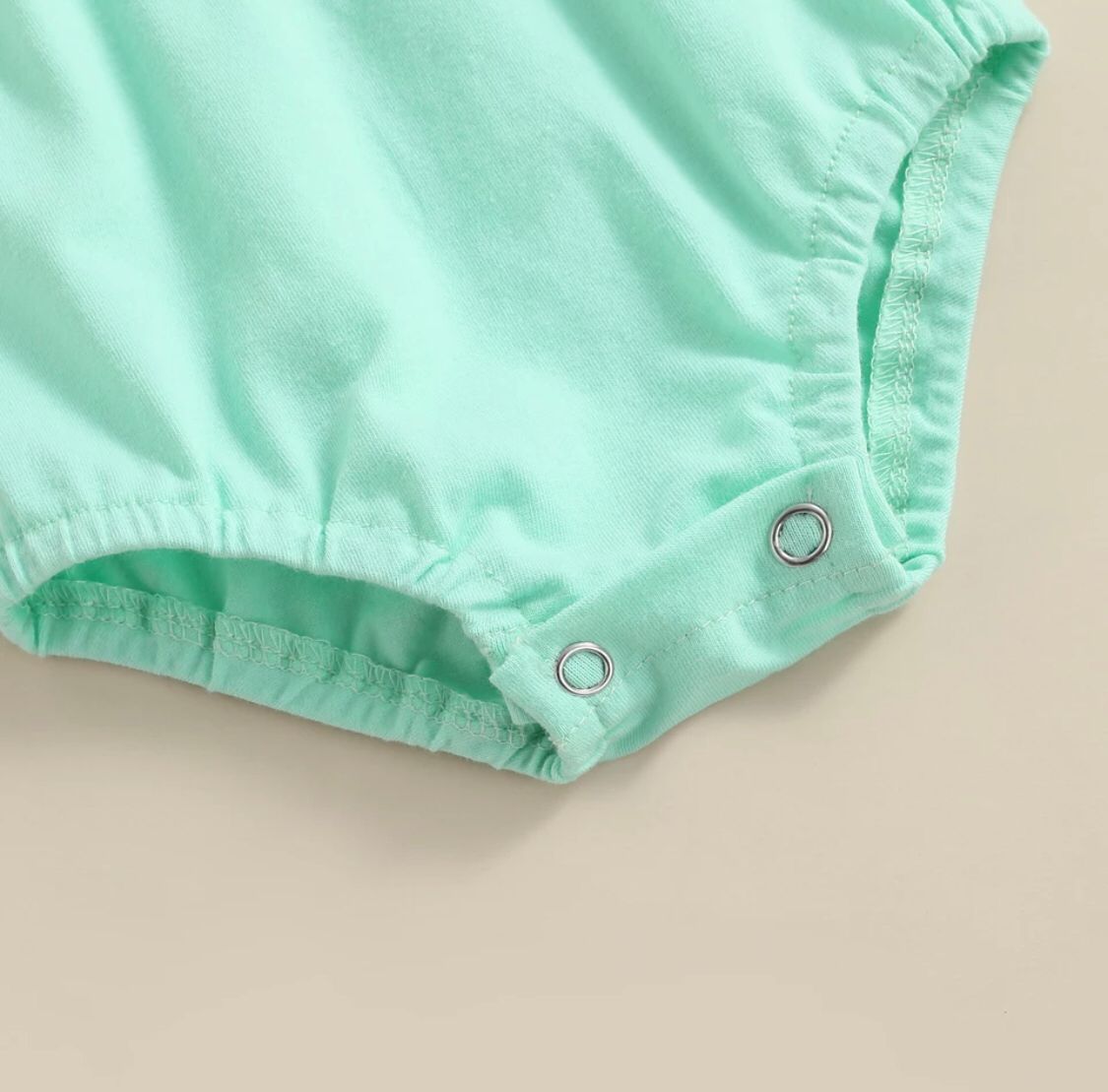 Y Conjunto Verde com Shorts Floral