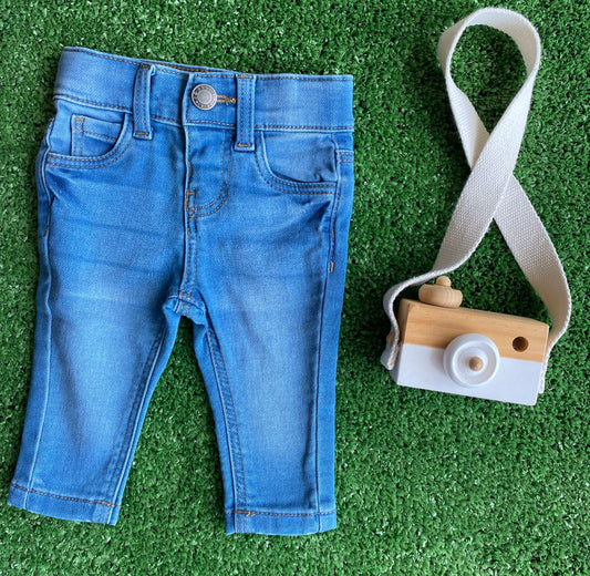 y Calça Jeans de Menina