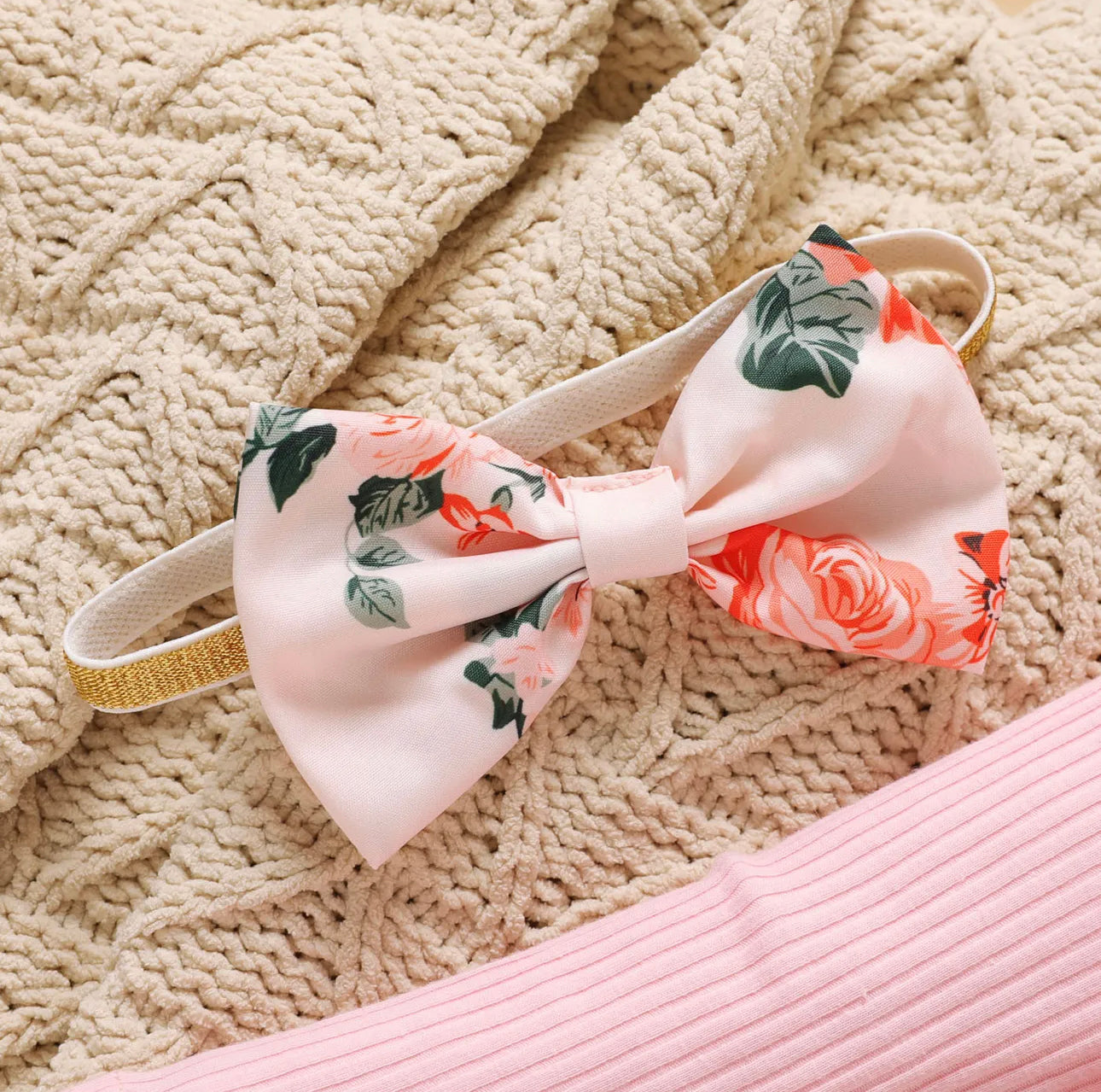 y Romper Rosa com Detalhes Floral